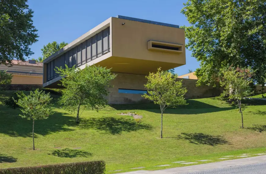 Biblioteca Municipal Professor Doutor Marcelo Rebelo de Sousa